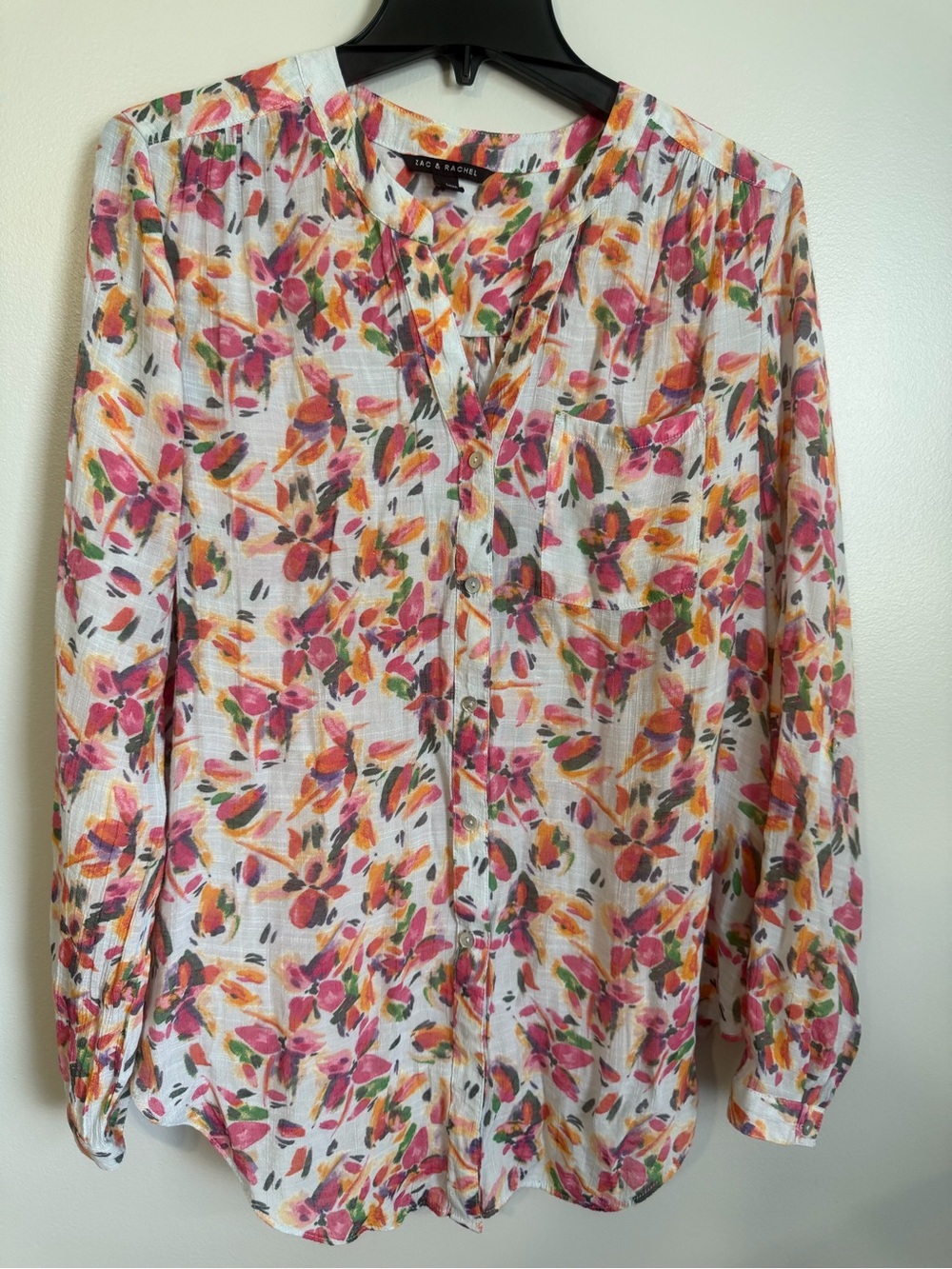 Zac & Rachel white Pink Floral Button-Front Long Sleeve Flowy Blouse size large